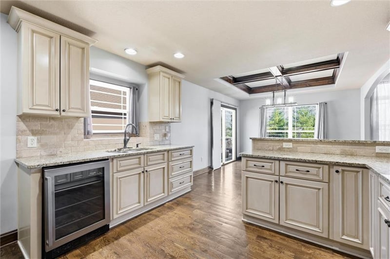 3141 N 123rd Ter, Kansas City, KS 66109