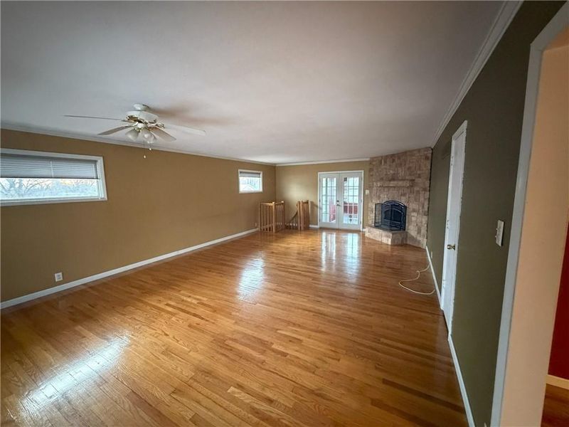 8609 E 116th St, Kansas City, MO 64134