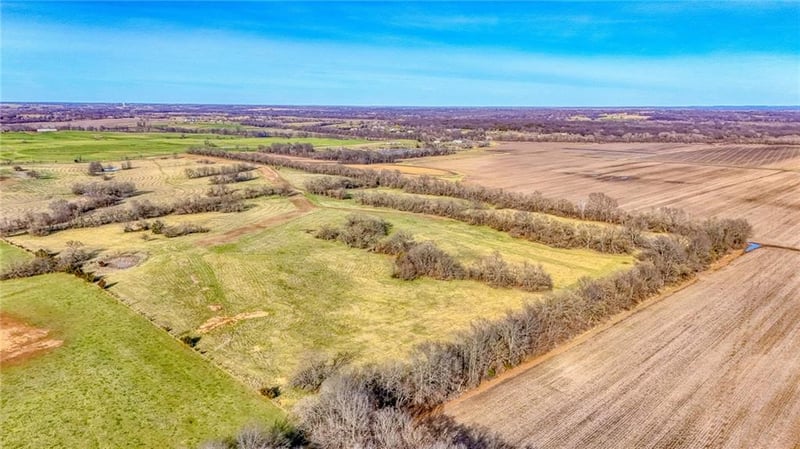 Lot 17 Eagle Ridge N/A, Warrensburg, MO 64093
