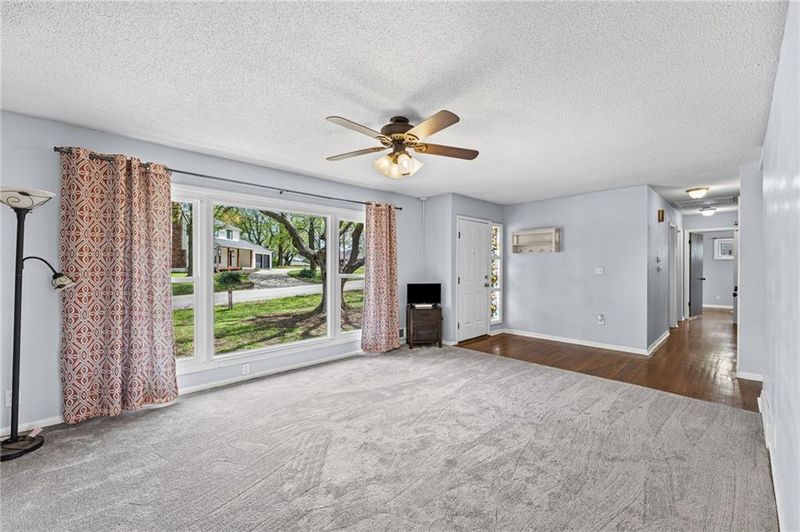 312 Baldwin St, Belton, MO 64012