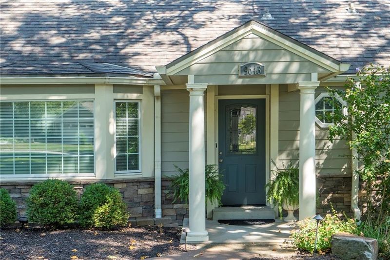 9643 High Dr, Leawood, KS 66206