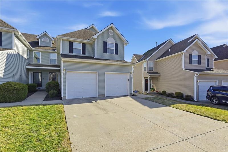 9723 N Lewis Ave, Kansas City, MO 64157