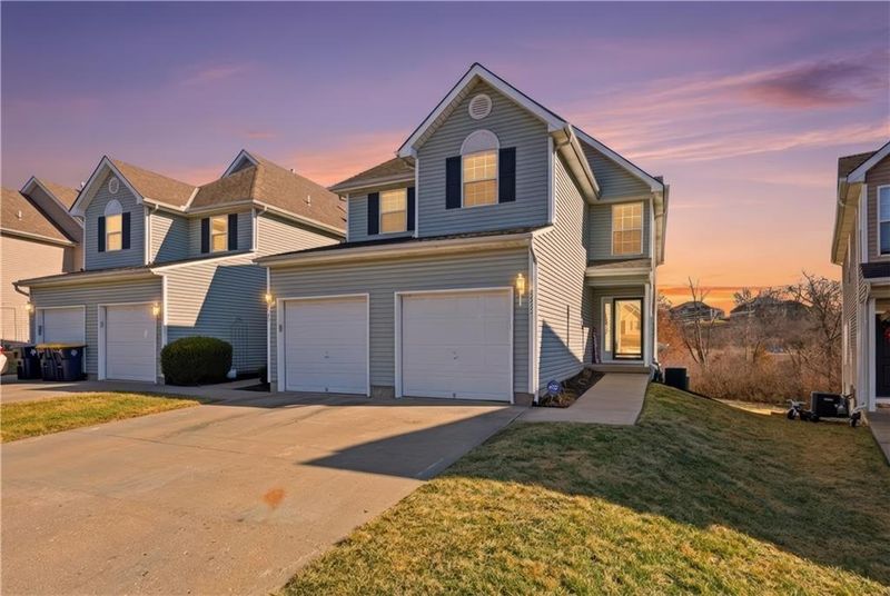 9723 N Lewis Ave, Kansas City, MO 64157