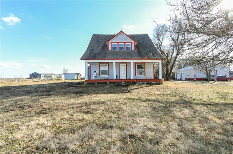 24257 Millwood Rd, Easton, KS 66020