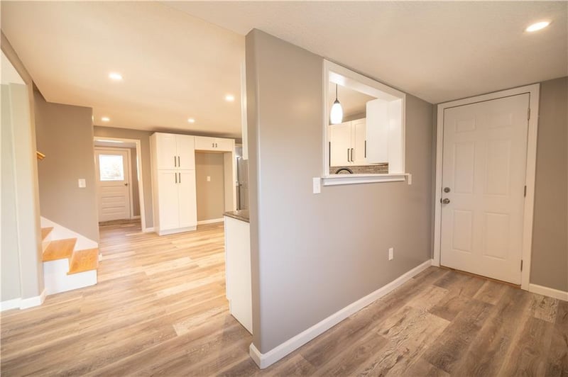 322 Front St, Grain Valley, MO 64029