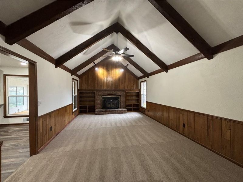 1004 3rd Ter, Lee's Summit, MO 64063