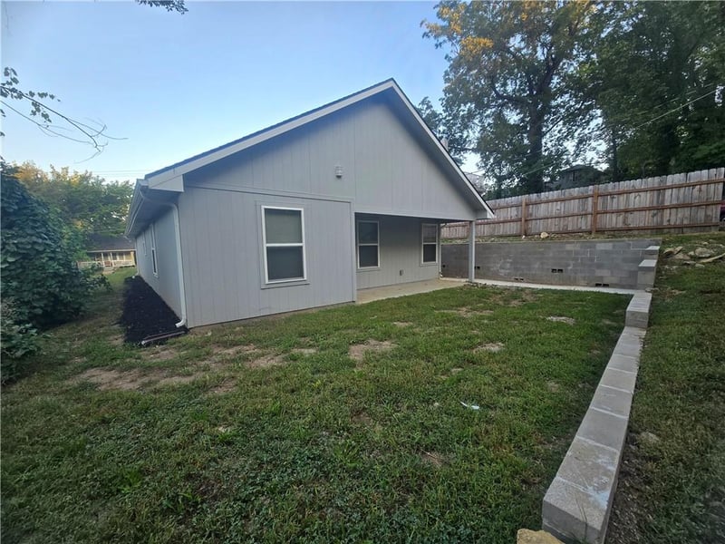 4939 Woodland Ave, Kansas City, MO 64130