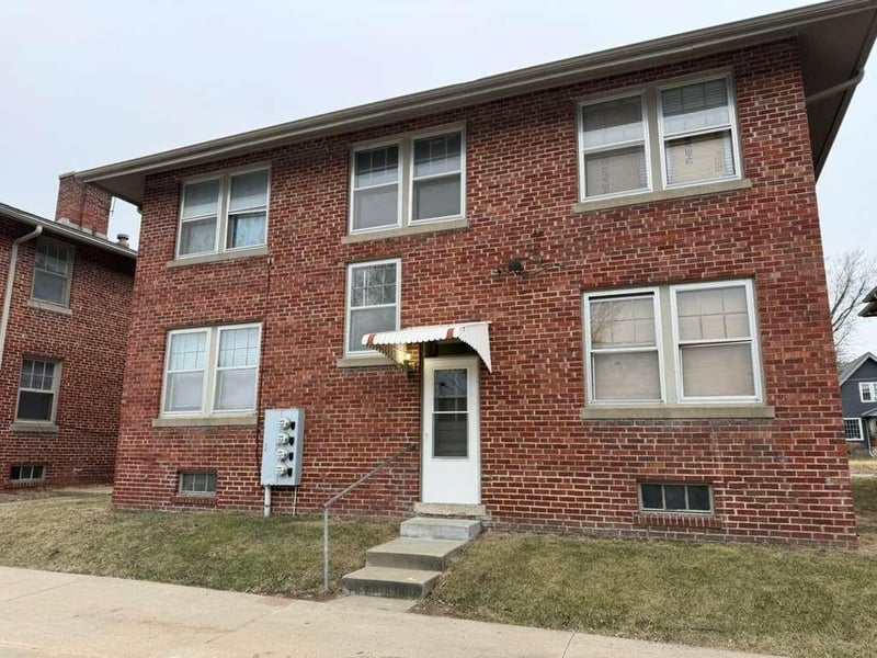 2511-2517 Mitchell Ave, St Joseph, MO 64507