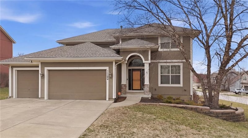 11104 Augusta Dr, Kansas City, KS 66109