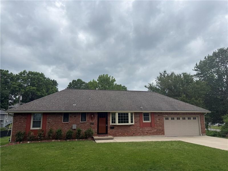 11703 E 48th St, Kansas City, MO 64133