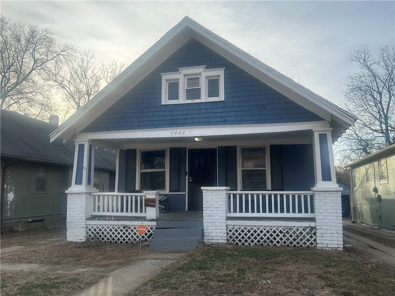 2446 Quincy St, Kansas City, MO 64127
