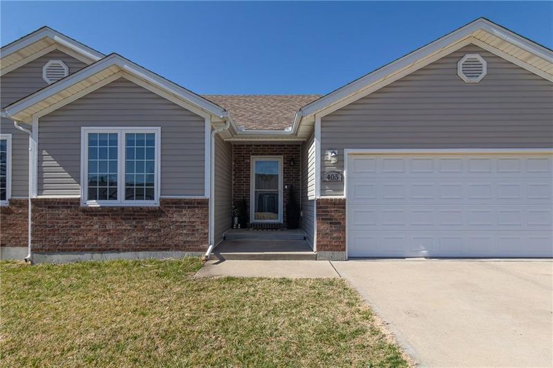 405 Villa Dr, Pittsburg, KS 66762