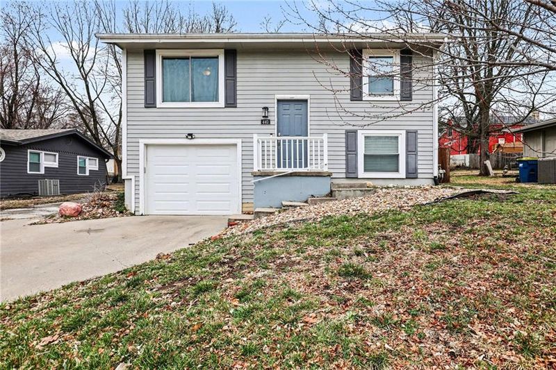 440 N Grover St, Liberty, MO 64068