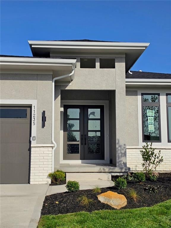 11235 S Gleason Rd, Olathe, KS 66061