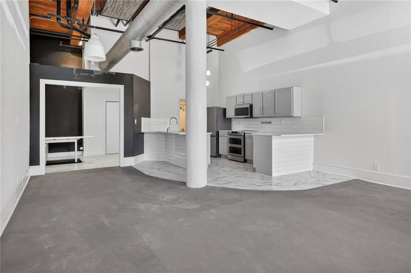 609 Central St #1104, Kansas City, MO 64105
