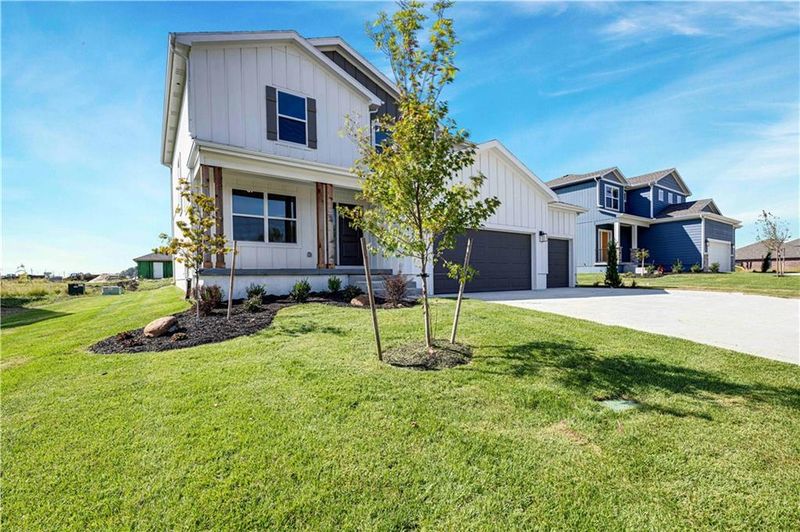 18425 W 195 St W, Spring Hill, KS 66083