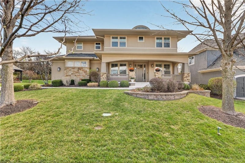 16421 Barton St, Overland Park, KS 66221