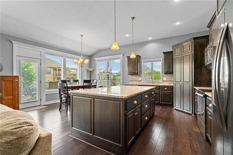 1206 Johnston Dr, Raymore, MO 64083
