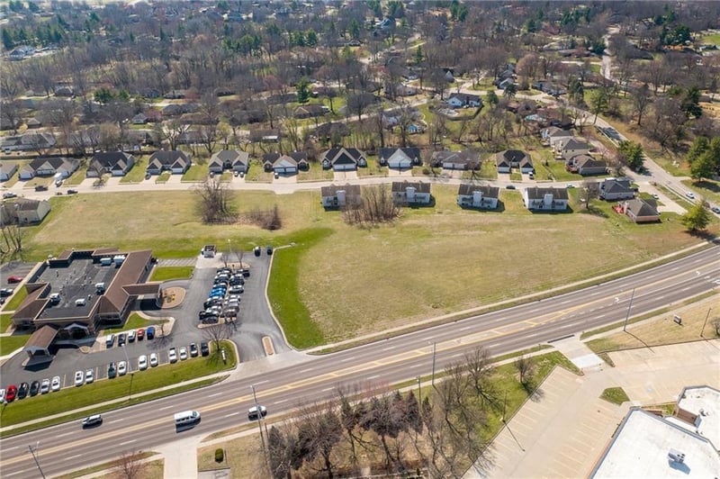 Frederick Ave, St Joseph, MO 64506