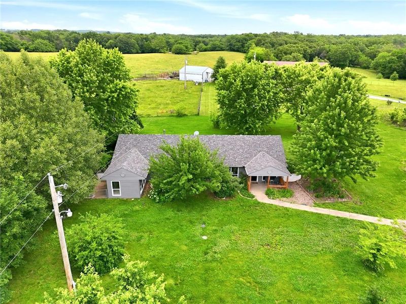 1641 NW 100 Rd, Kingsville, MO 64040