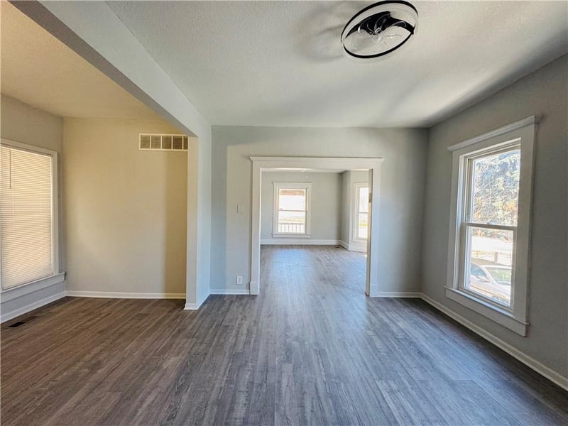 3521 Lexington Ave, Kansas City, MO 64124