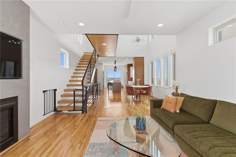 1812 Mercier St, Kansas City, MO 64108