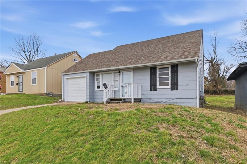 4115 E Linwood Blvd, Kansas City, MO 64128