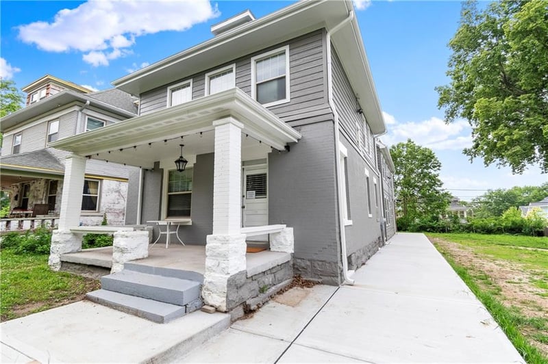 3412 Charlotte St, Kansas City, MO 64109