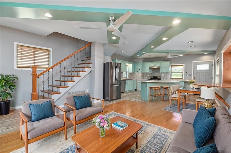 2943 Garfield Ave, Kansas City, MO 64109