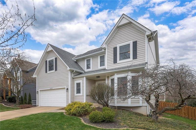 14416 Hemlock St, Overland Park, KS 66223