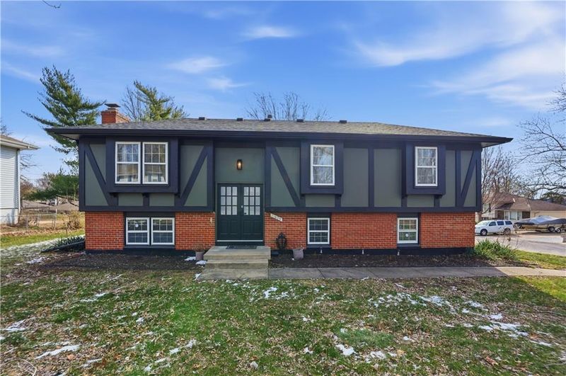 11629 Sycamore St, Kansas City, MO 64134