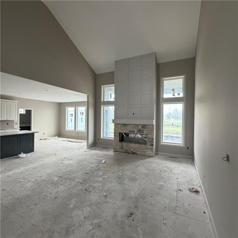 2357 Prairie Creek Dr, Kearney, MO 64060