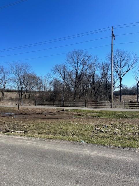 Sunflower Rd, De Soto, KS 66018