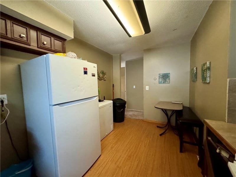 14051 Dunbar Ct, Grandview, MO 64030
