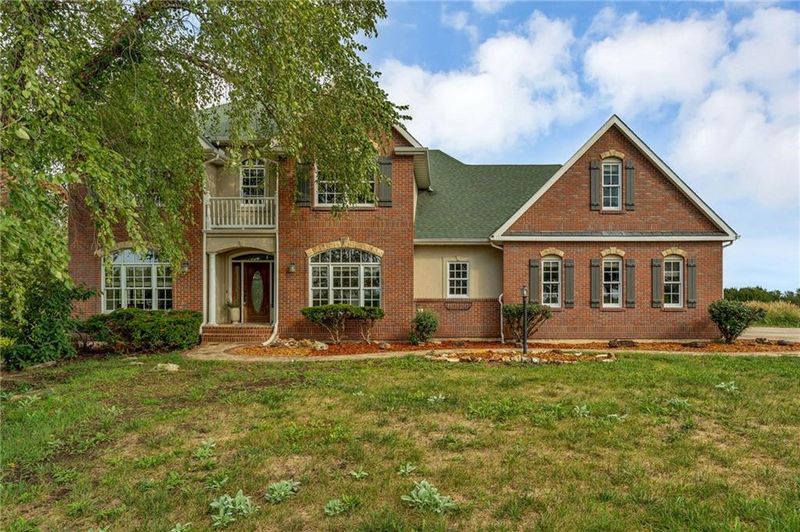 1548 N 800 Rd, Baldwin City, KS 66006