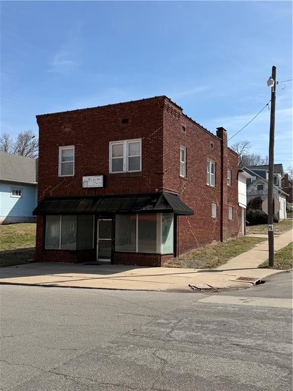 3002 Lafayette St, St Joseph, MO 64507