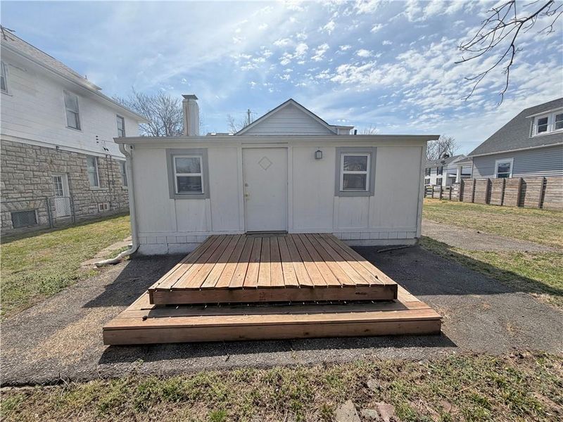 2602 Essex Ave, Kansas City, KS 66103