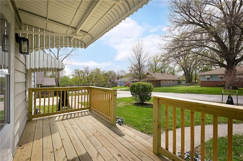 8301 Highland Ave, Kansas City, MO 64131