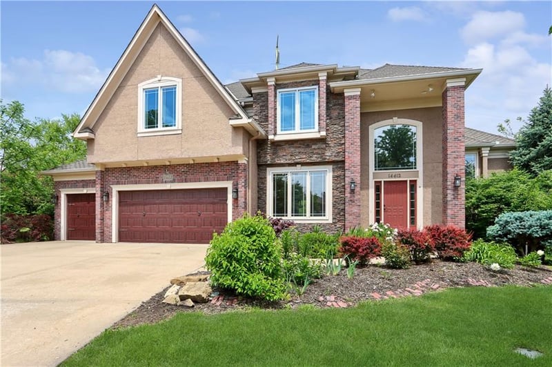 14412 Perry St, Overland Park, KS 66221
