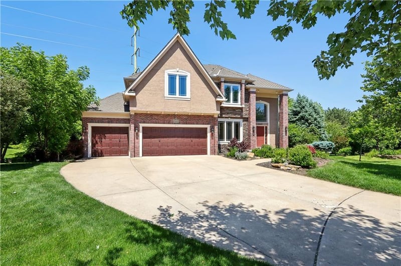 14412 Perry St, Overland Park, KS 66221