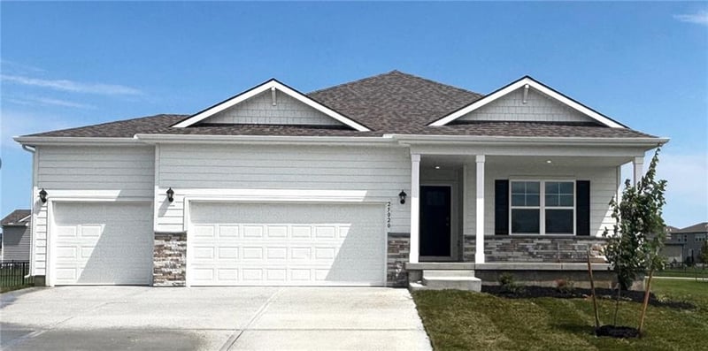 25020 W 178th Ter, Gardner, KS 66030