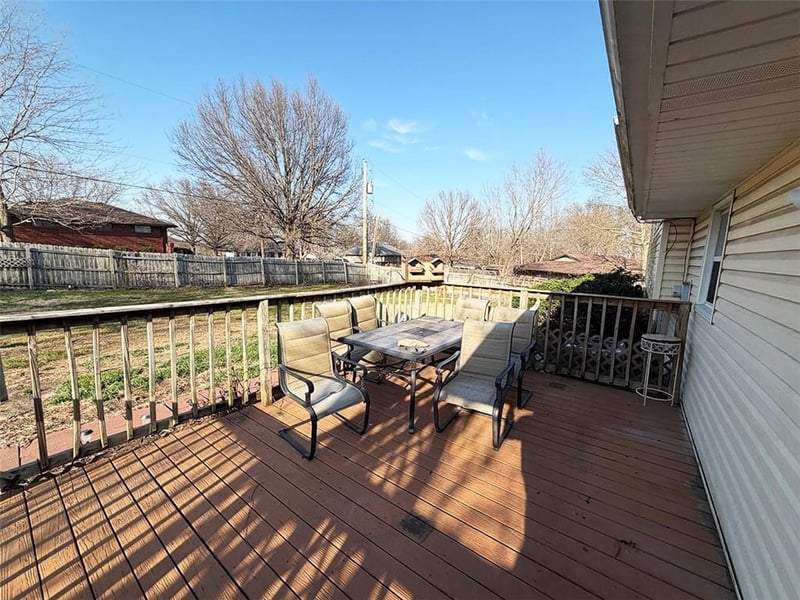 1 Hi View Ridge Dr, Archie, MO 64725