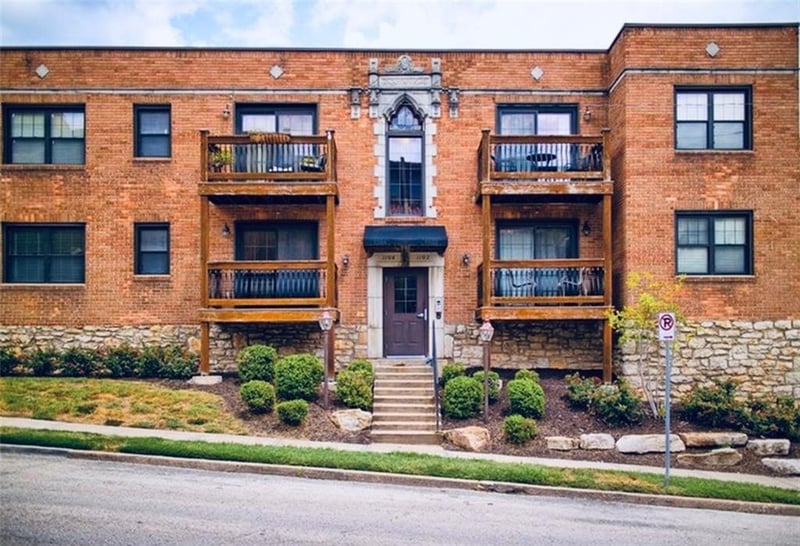 1108 W 46th St #6, Kansas City, MO 64112