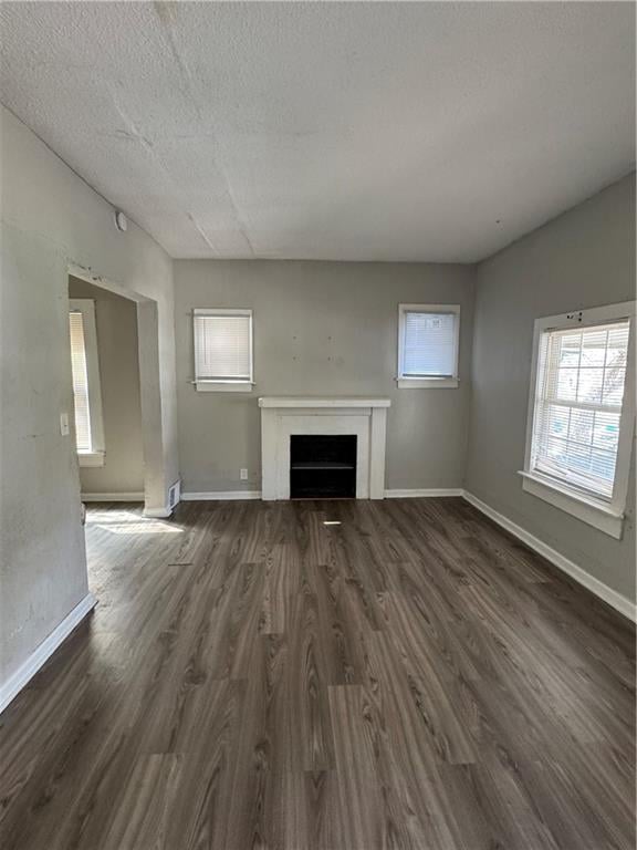 3729 Olive St, Kansas City, MO 64109