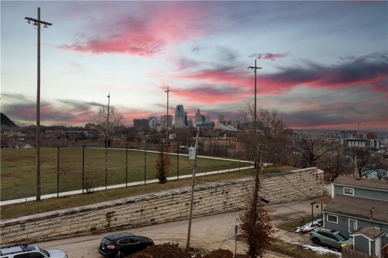 2101 Holly St, Kansas City, MO 64108