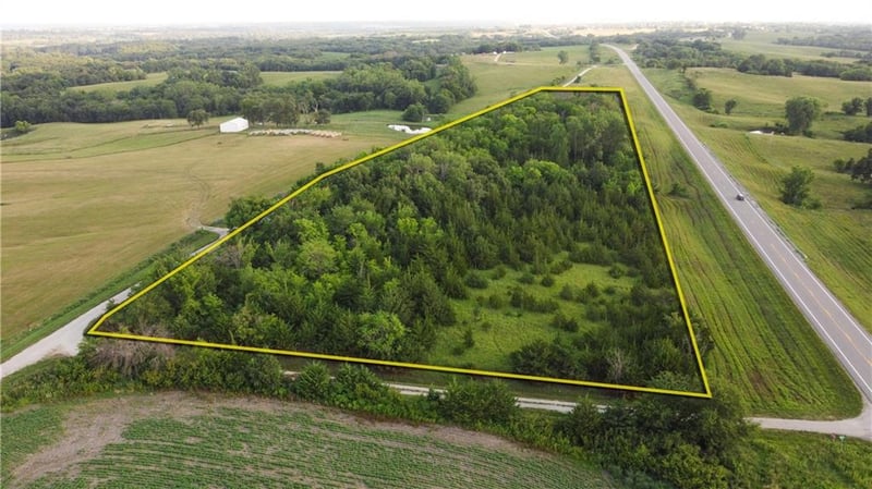 Road 285 Rd, Grant City, MO 64456
