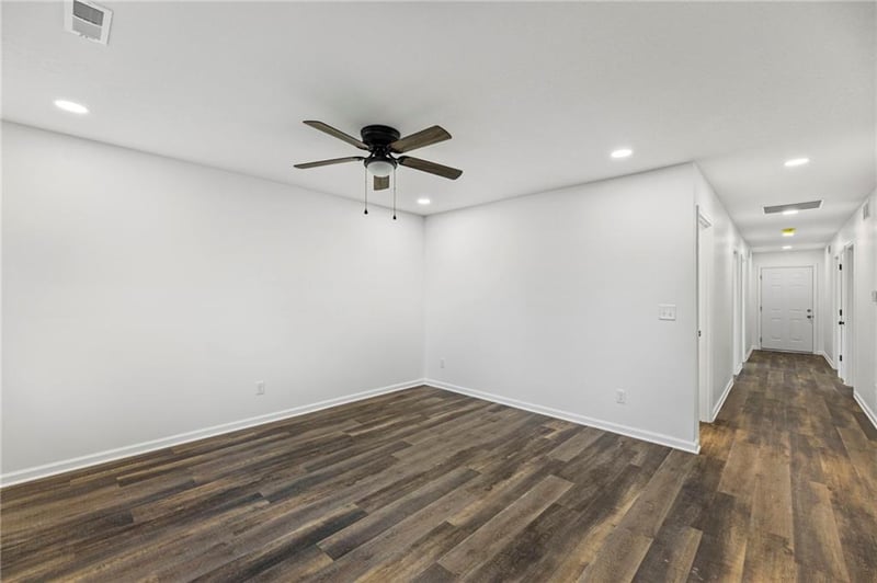312 E 5th St, Edgerton, KS 66021