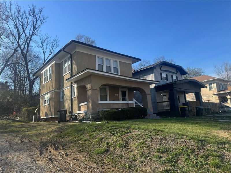 3730 Bales Ave, Kansas City, MO 64128