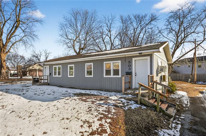 501 Maier Dr, Belton, MO 64012