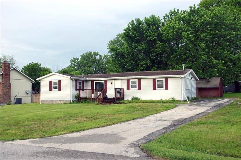 16103 Eastern Ave, Belton, MO 64012